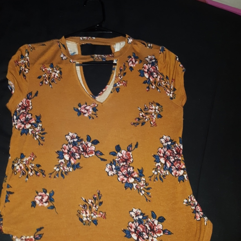 Cute top